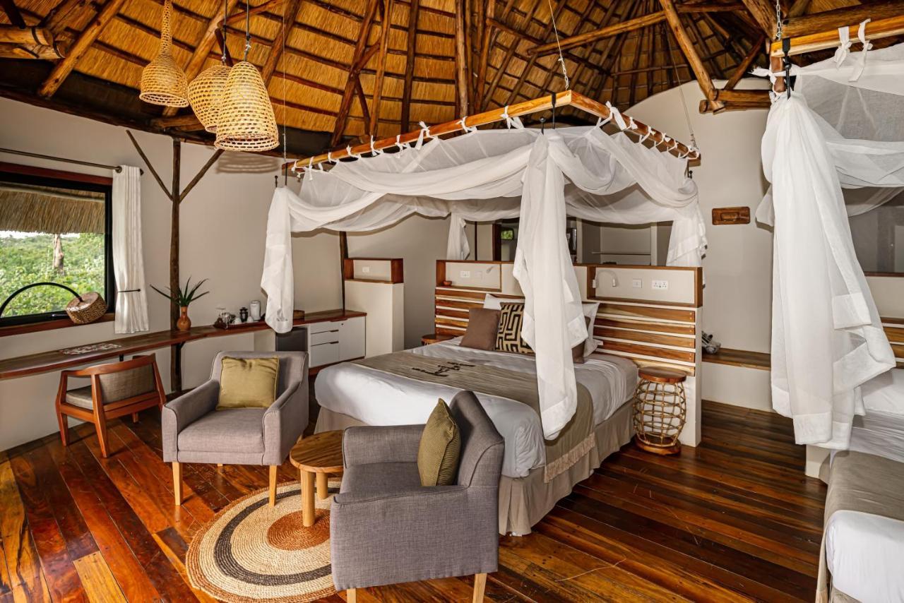 Lemala Wildwaters Lodge Kangulumira Exterior photo